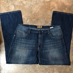 NWOT Men’s wrangler 20X jeans.
